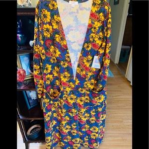 NWT Lularoe Shirley Large